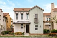 Building Photo - 145 Mongoose