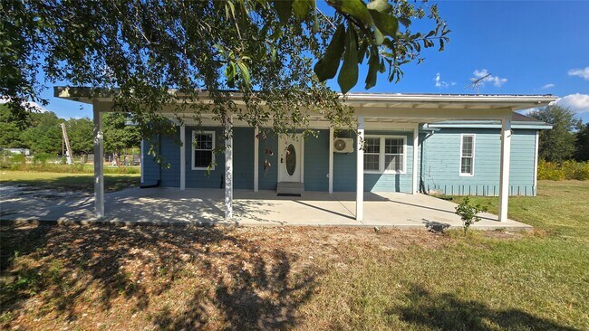 Building Photo - 2717 County Rd 3479B