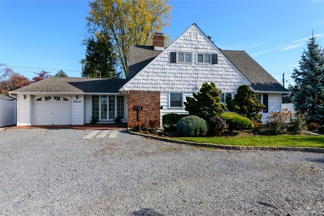 Primary Photo - 11 Foster Ln