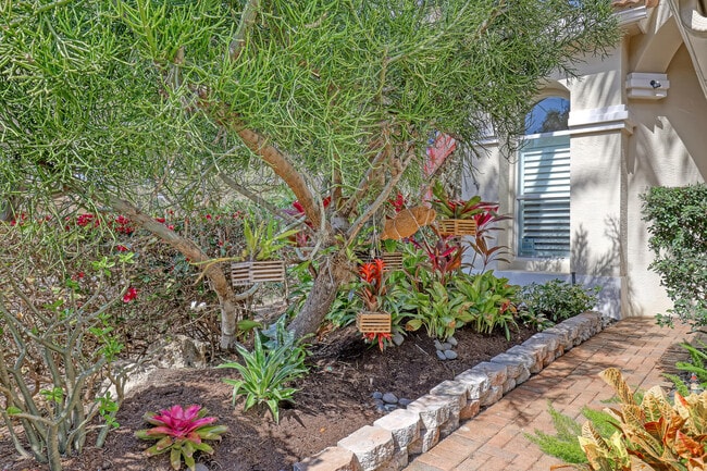 Building Photo - 754 Cable Beach Ln