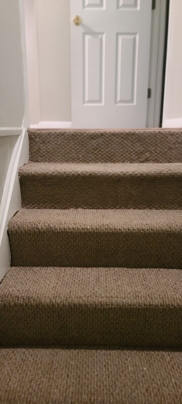 Building Photo - 261 Sunnyside Ave