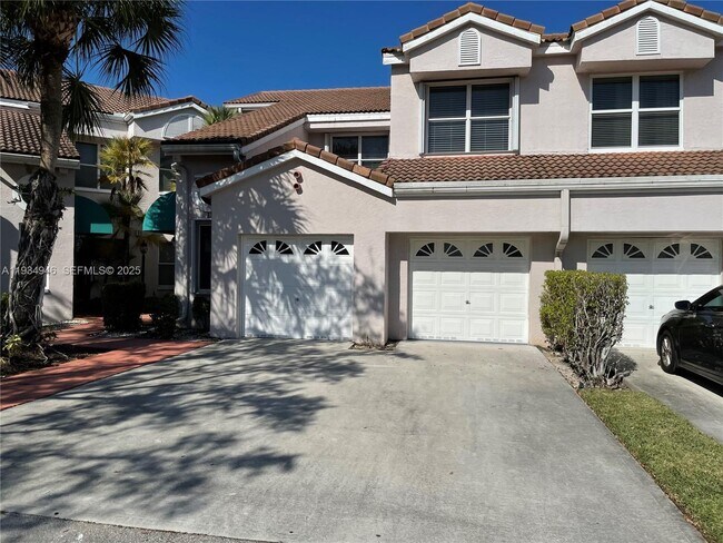 Building Photo - 14909 SW 15th St