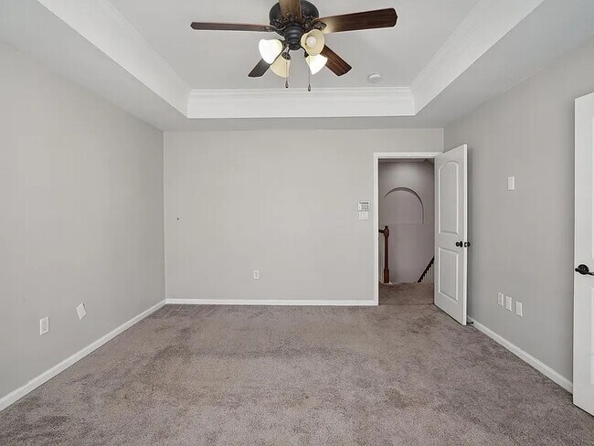 Building Photo - 118 Barrington Ln