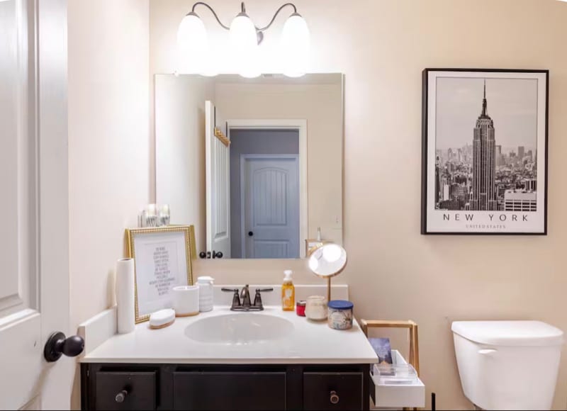 Building Photo - 6254 Waverly Ln