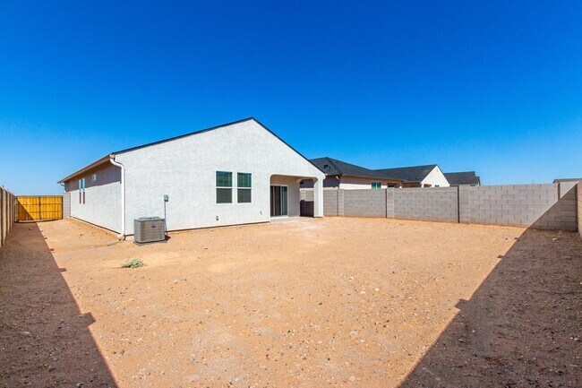 Building Photo - Brand New - Never Lived In 4 Bedroom / 2 Bath Home in San Tan Valley AZ