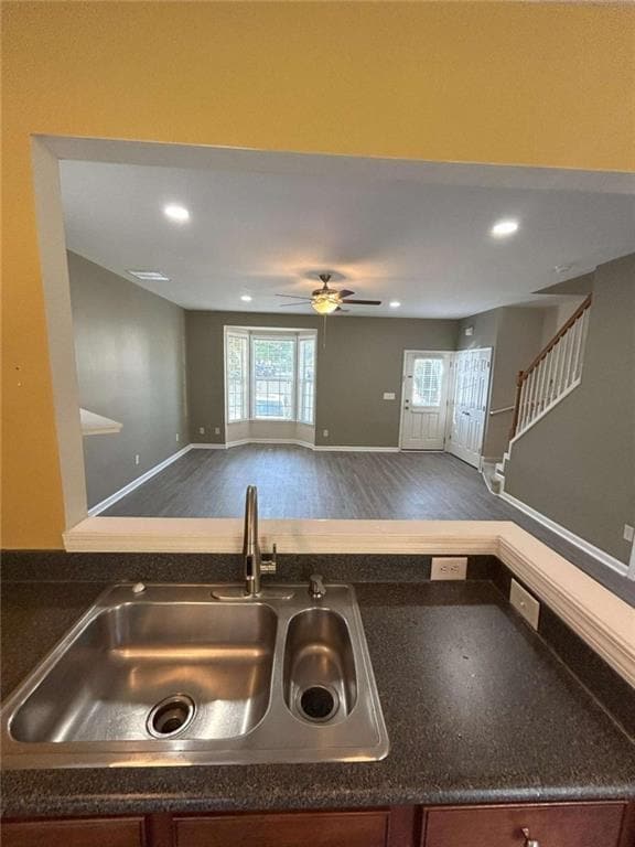 Building Photo - 1008 Prestwyck Ct