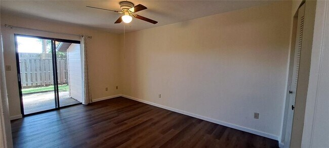 Building Photo - 1715 SW 69 Way