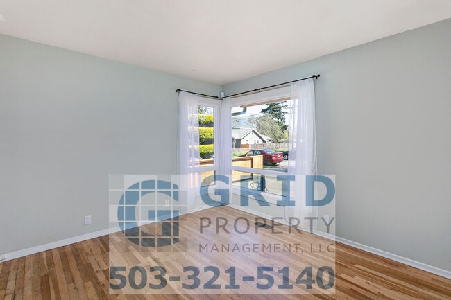 Building Photo - Charming 3 Bedroom North Portland Home Ava...