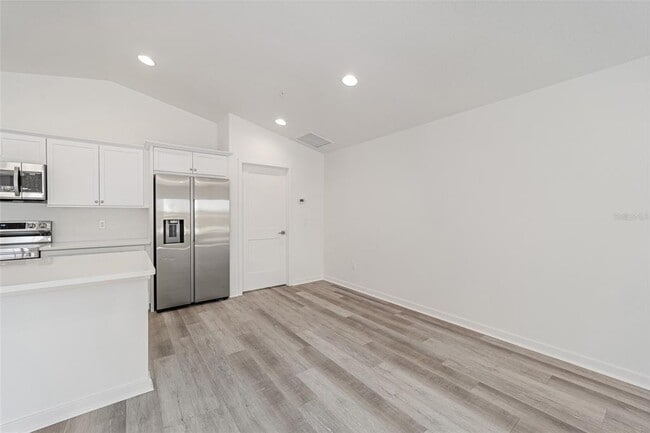 Building Photo - 4417 NW 74th Terrace