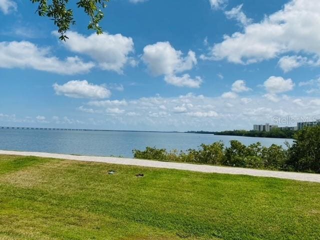 Building Photo - 2747 Via Capri