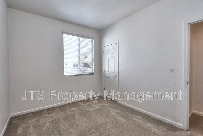 Building Photo - 3428 Trio Ln