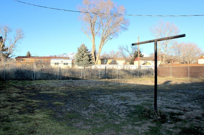 Building Photo - Newly Renovated 3 Bedroom, 1 Bath Duplex – in Lehi!