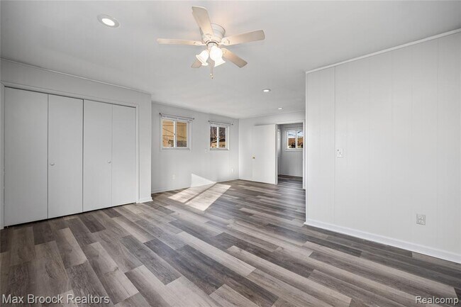 Building Photo - 19217 Birmingham St