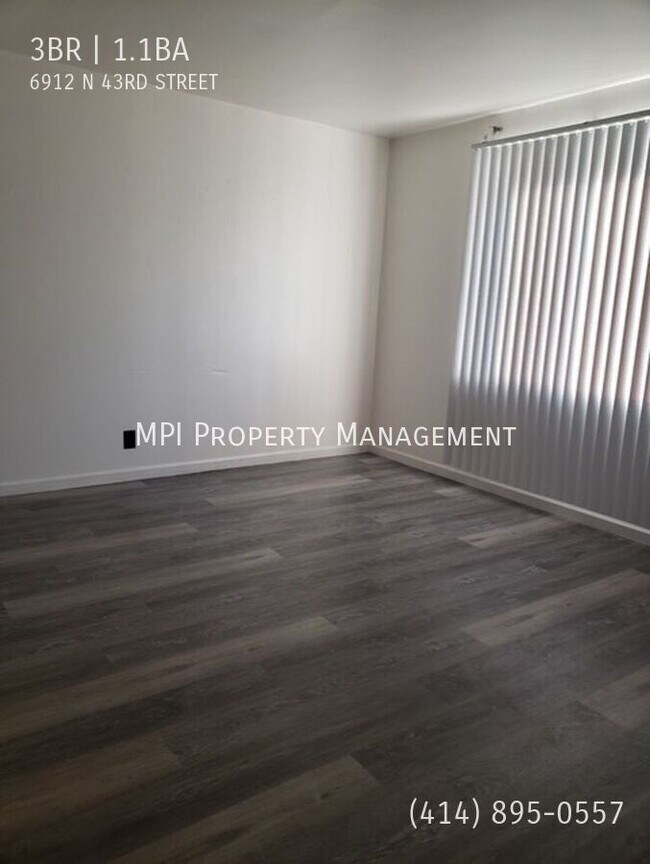 Building Photo - 6912 N 43RD St