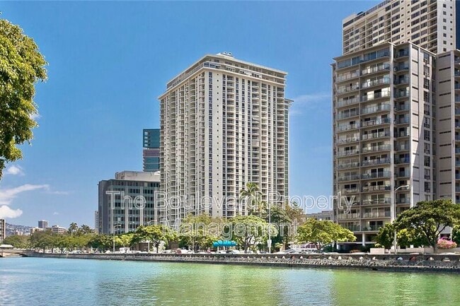 Building Photo - 1717 Ala Wai Blvd