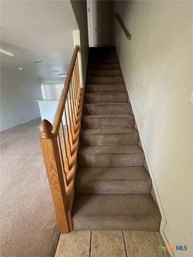 Building Photo - 1620 Inca Dr