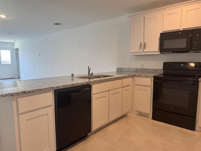 Building Photo - 6533 Middlebury Dr