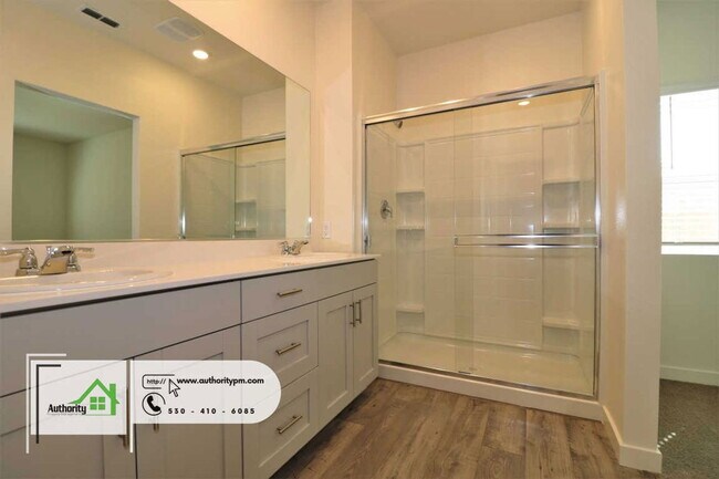 Building Photo - 3651 Ginny Ct