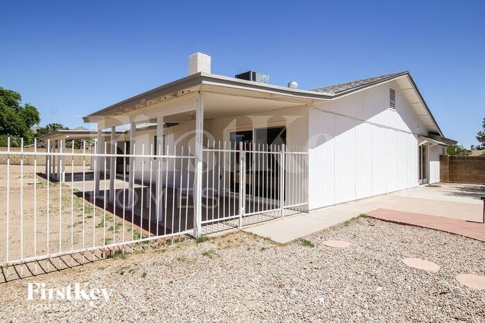 Building Photo - 4423 E Pinto Ct