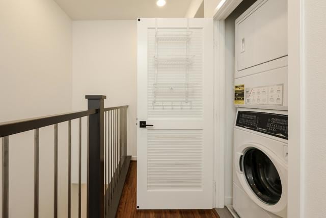 Building Photo - 2814 Via Alta Pl