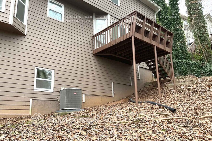 Building Photo - 1291 Oak Arbour Ave