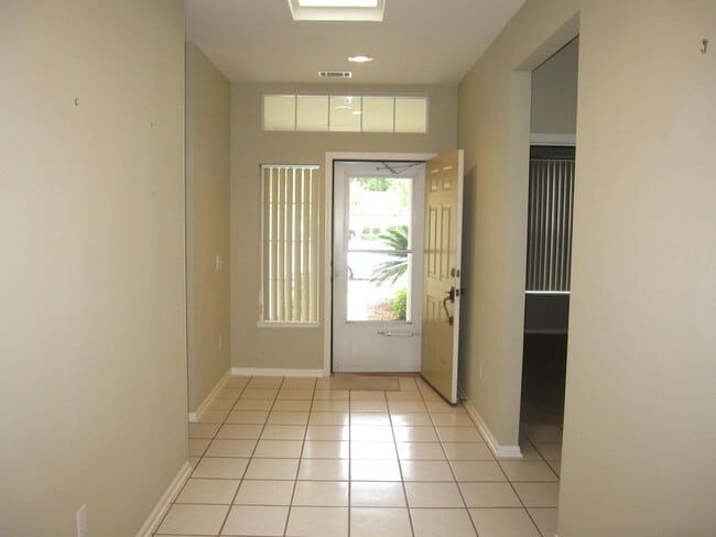 Building Photo - Sun City 55 + Community