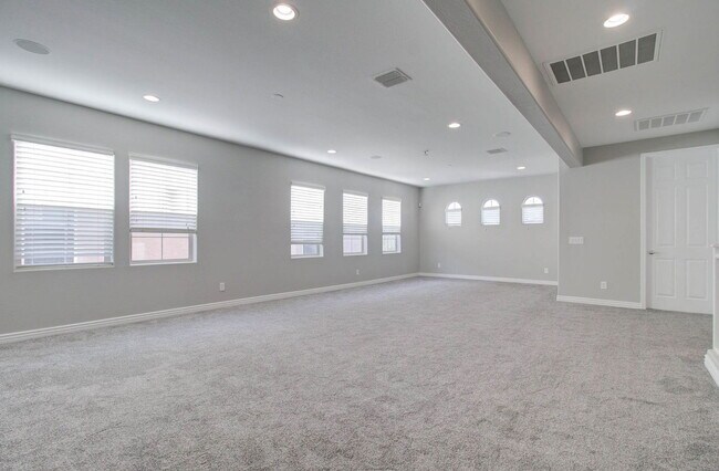 Building Photo - 4617 E Walter Way