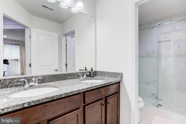 Building Photo - 22800 Bubbling Brook Dr