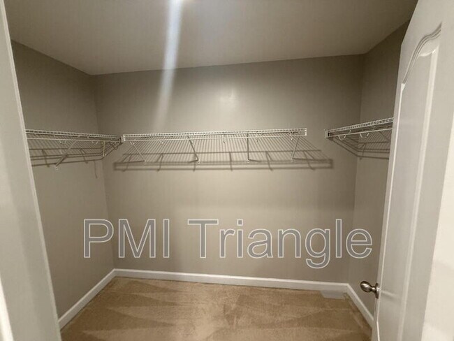 Building Photo - 2932 Murray Rdg Trl