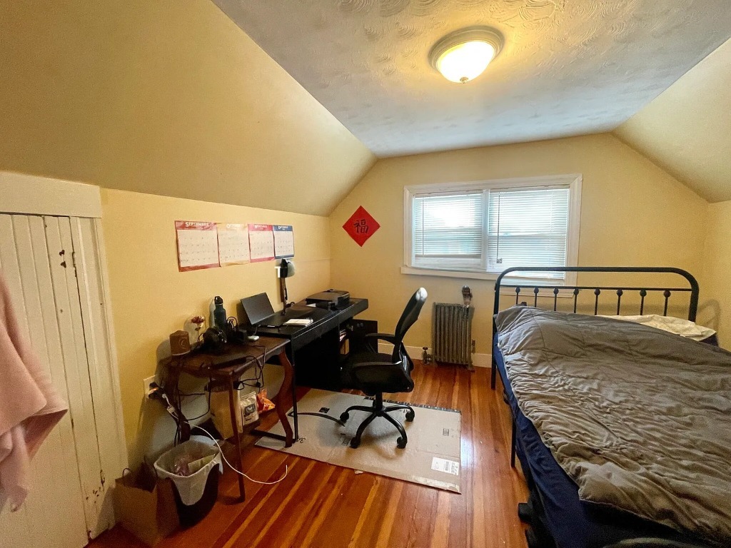 Building Photo - 123 Winthrop St