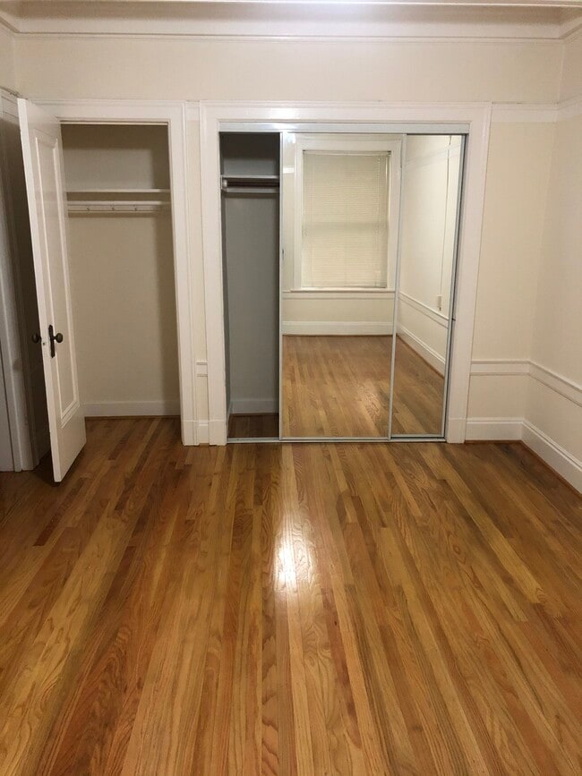 Building Photo - 2402 California St