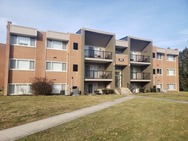 Interior Photo - The Yorklyn Apartments and Townhomes