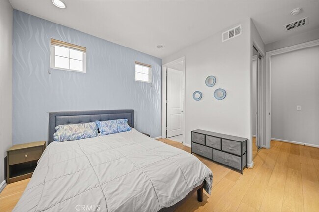 Building Photo - 11662 N Ricasoli Way