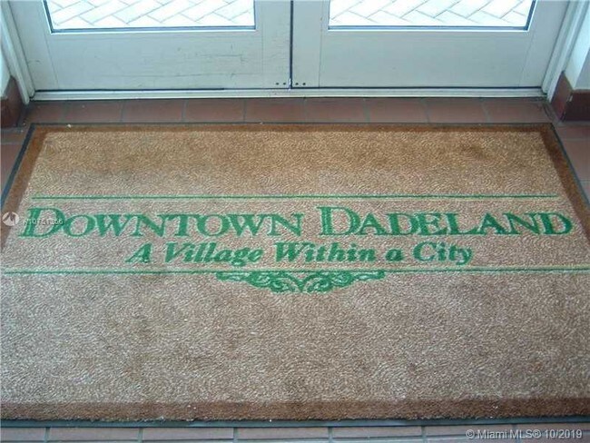 Building Photo - 7270 SW 88th St