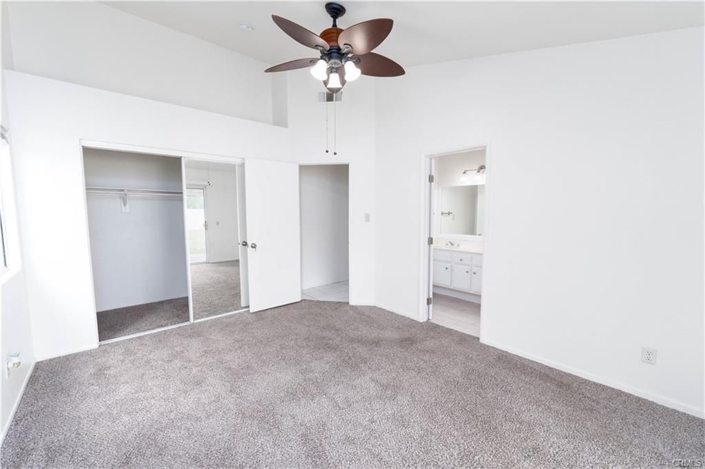 Building Photo - 443 S Tamarisk Ave