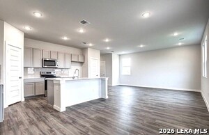 Building Photo - 2563 Rambo Dr