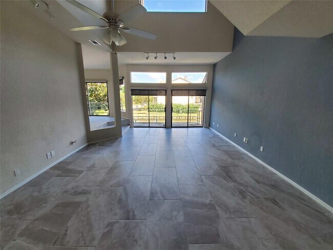Building Photo - 18321 Sandy Cove