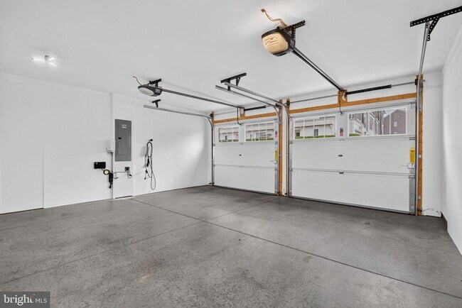 Building Photo - 1403 Woolford Wy