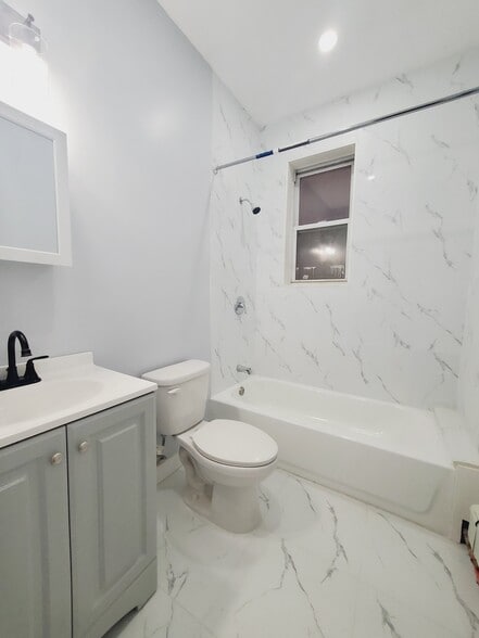 81 Bostwick Ave 2R - 76A Bostwick Ave