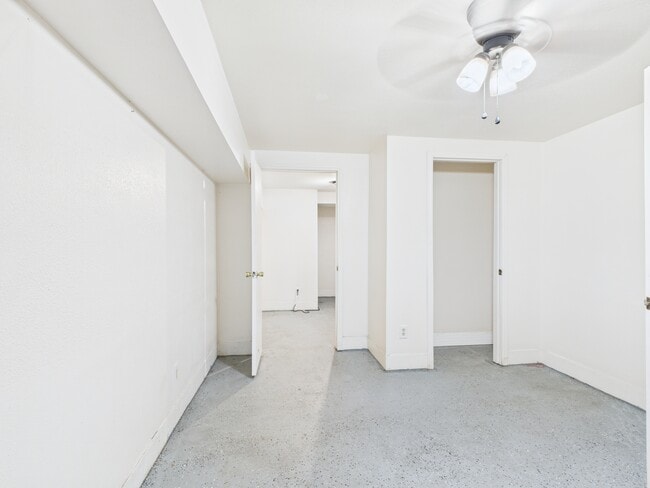 Building Photo - 3205 Repp Rd