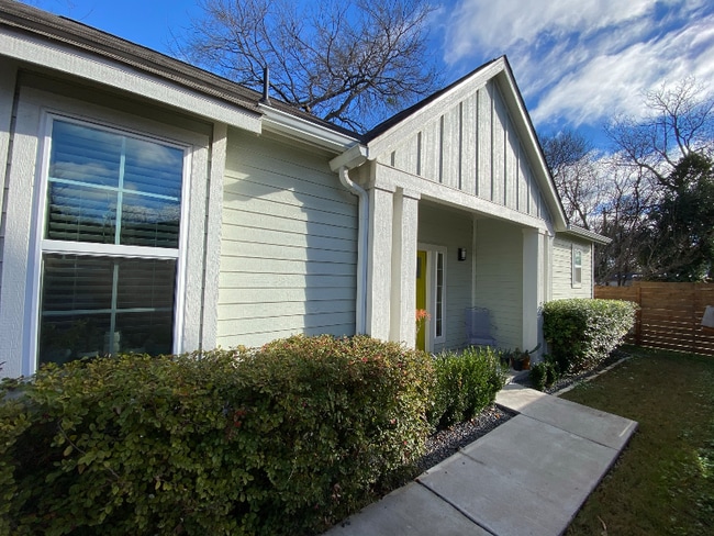 Building Photo - 2700 Francisco St