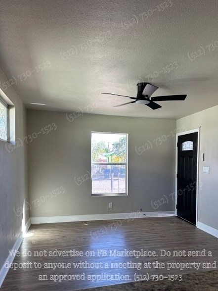 Building Photo - 2331 S Navidad St