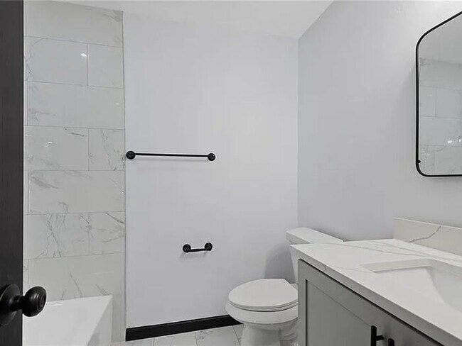 Building Photo - Charming, Beautifully Remodeled Home in The Upland Addition