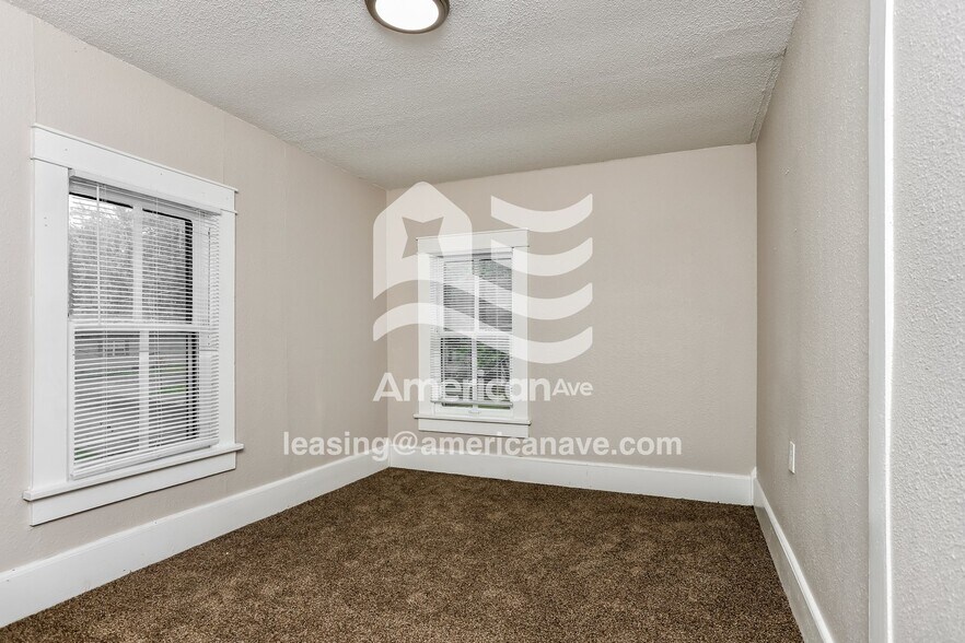 Building Photo - 3565#B Calvert Avenue, 63114; #853720 - 853720