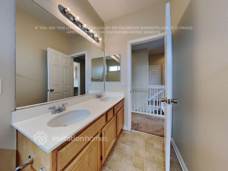 Building Photo - 44027 42nd St W
