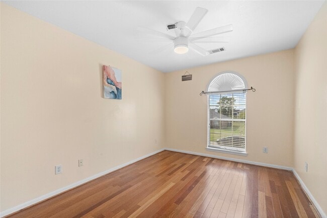 Building Photo - 11130 Camino Oaks Dr