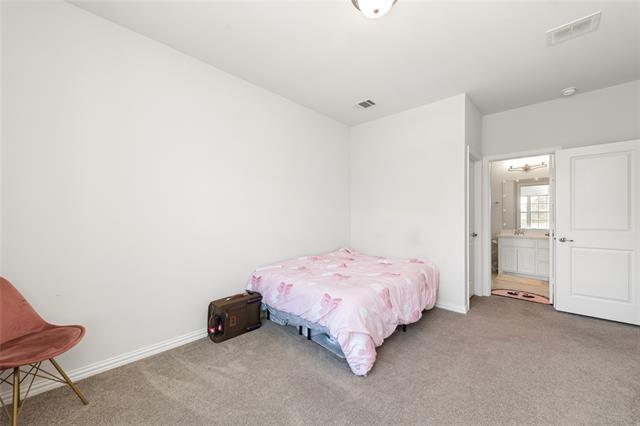 Building Photo - 7108 Royal View Dr
