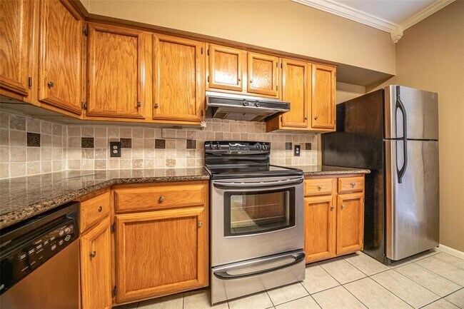 Building Photo - 2444 Bering Dr