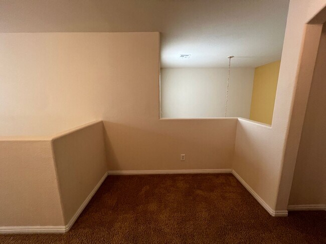 Building Photo - Coming Soon!!! 8-1-25 Great former model h...