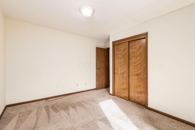 Building Photo - 4847 Dierker Rd